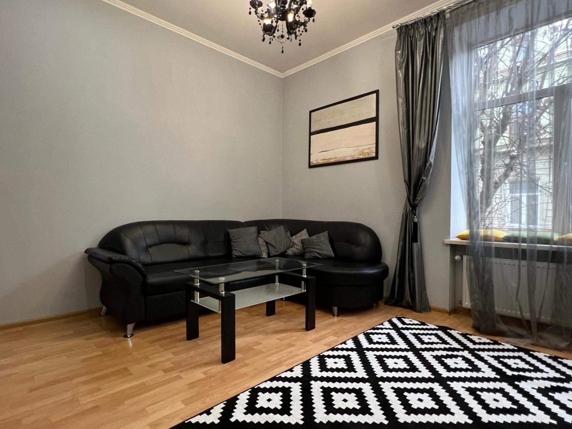Apartments On Skoryka Str إلفيف المظهر الخارجي الصورة