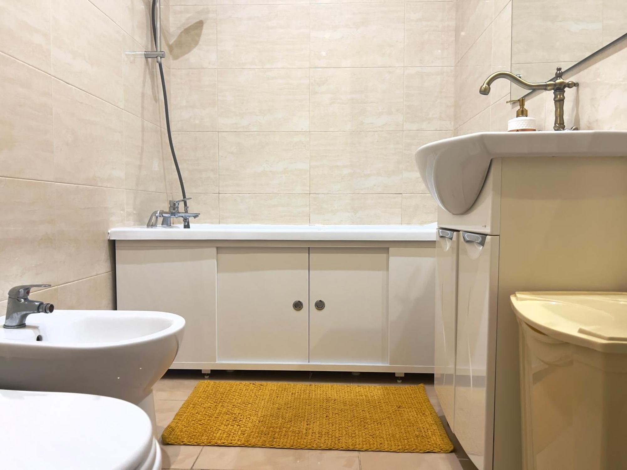 Apartments On Skoryka Str إلفيف المظهر الخارجي الصورة